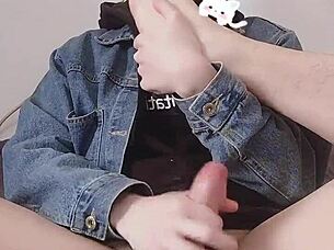 What the hell, masturbate that asshole like a total slave in bdsm!