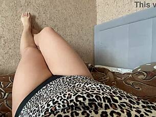 oh wow, watch me rub my wet pussy in black panties this morning