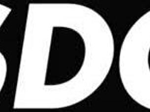 Blonde Babe Stuck In Washing Machine Gets Rescued By Huge Black Cock In Dorm Roommate Fantasy