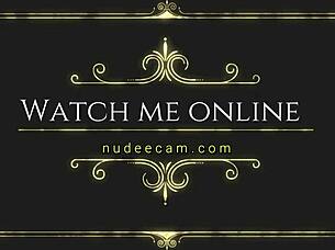 two best girls sharing a hot lesbian show 😘