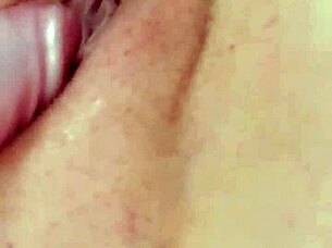 Dildo play leads to cum release in a relaxed setting