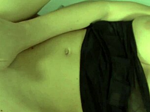 alexis shelton performs solo masturbation with natural tits in european style