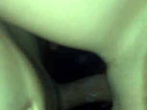 Gostosa GETS FUCKED hard outdoors in public