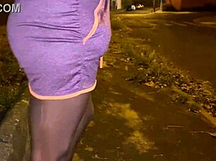 Found my sexy Latina neighbor on the street and convinced her to flash that big Brazilian ass outdoors?