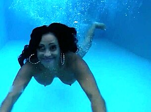 Big Black Cock Punishes Caught Babe With Deepthroat Blowjob And Doggystyle Banging In Garage