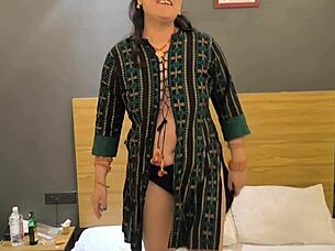 Chubby Indian Bbw Puja Baby Takes Morning Shower With Big Tits Exposed