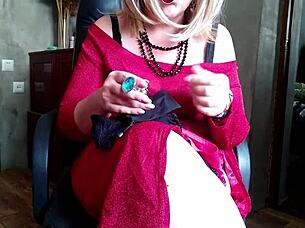 The Choice Is Yours Mature Milf And Her Gorgeous Ass