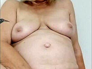 I love being a dirty girl wanking at mummys with homemade orgasm