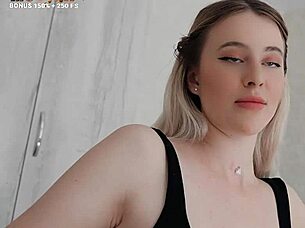Blonde stepmom demands rough doggystyle fuck from gamer, riding cowgirl with wet orgasm in lingerie while dad's away