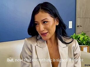 uh, as latina milf i lov fat cock deep in my slutty ass, feeling it stretch with athletic colombian body and tattoos...