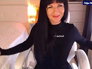 hey, helga muah's bad behavior in red lingerie with ass wiggling tease is so sexy! 🍑🔥