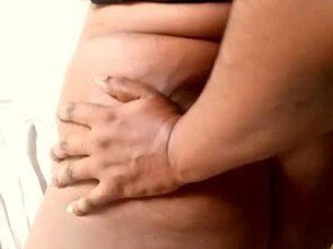 i can't get enough of this queefing pussy farting action damn