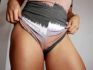 come on, jerk off to my huge ass in leggings with these dirty instructions now