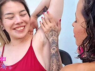 girl shaved my armpits and got me so turned on