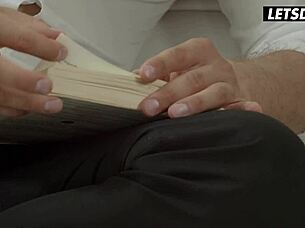 그의 자지 내 완벽 엉덩이에 넣으니 너무 좋아 - Letsdoeit