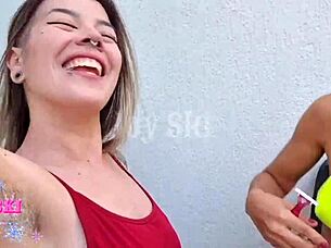 girl shaved my armpits and got me so turned on