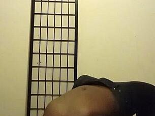 Doing spider crab exercises before that restricted cum on ass roleplay 😏🦀