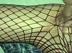 hey, why does this delicate skinny teen amateur give me her tight body for some wild fun?