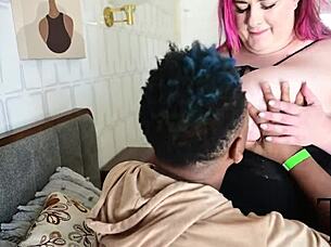 SSBBW Ashley Garland gets dicked down by Finny!