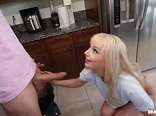 Intense Deepthroat and Rough Pussy Fucking with Blonde Babe in Reality Action