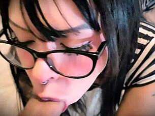 Gothic extra small pussy fucked hard and filled with cum