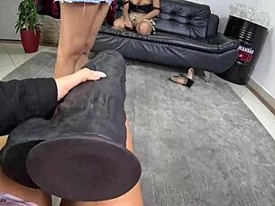 hey alice vasconcelos, ready to party wild with the crew at the mansion for your first big bash?