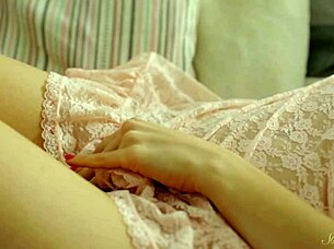 Beautiful teen 18+ Fabricia D reaches a huge climax with her favorite vibrator toy in solo play