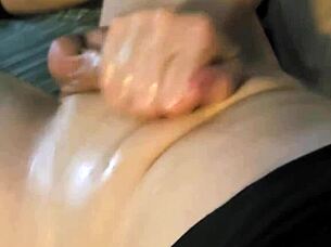 Oh gosh, Driftwood and Barefoot Kontessa... another amazing handjob from this Canadian couple, feet and cum everywhere, I mean... wow!