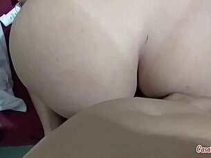 marido fode esposa safada com pau grande até gozar dentro da bucetinha molhada