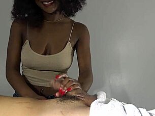 Sexy Ebony Babe Evi Rei With Perfect Body Gives Edging Blowjob And Handjob In Interracial Massage