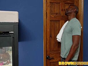 Narrative of ebony woman in intimate wet anal encounter