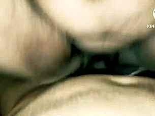 indian bhabhi gets fucked doggystyle by boyfriend with hindi audio