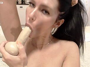 Teen Latina Brunette With Big Ass Shows Feet In Stockings On Webcam Chat