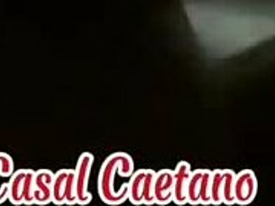 marido fode esposa safada com pau grande até gozar dentro da bucetinha molhada