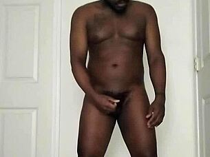 Hey, Check Out This Creative Way To Showcase Chest And Abdominal Muscles As Fun Workout Decorations! 💪🏋️‍♂️