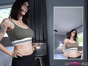 Frustrated Milf Seduces Young Guy For His Massive Cock Shay Sights Mypervyfamily