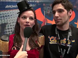 I think Fionnaandjimmy did chaurbate video at ae expo, yeah.