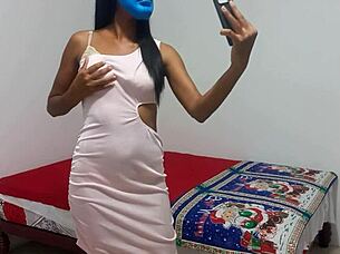 delicious indian sends sensual greeting to followers on social media