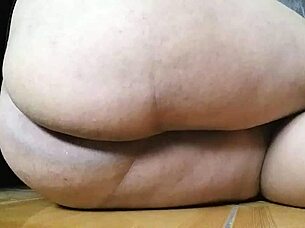 i can't get enough of this hot tranny's solo ass play with sexy feet teasing me endlessly