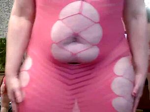 i'm your fantasy come to life all thick and curvy sweet and so naughty too dawnskye is one of a kind...