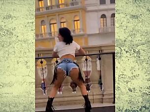 Do you want to watch me twerk my big sexy ass while we fuck hard?