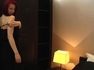 glamorous redhead date sent me this adorable video