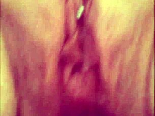 Worship Sexy Goddess Piss from Hot Pussy