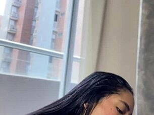 i love giving him that intense cock massage as our amateur couple adventure unfolds