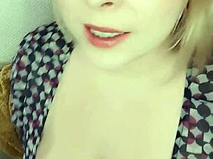 Members of Blondiie's Circle, You've Seen My Hard Videos!