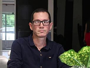 i make an agreement with my young guy to fuck my wife so he won't rat me out to my transsexual girlfriend 😏