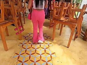 I Invite Tinder Girl For Dinner And End Up Charging Her Pussy As Payment With Rough Creampie!