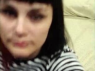 the argentinian woman arrives