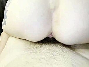 Pov blowjob turns into cowgirl reverse with creampie finish - so hot! 😍🍆💦