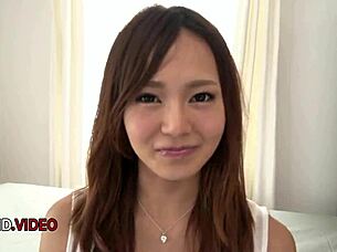 i love yukina momota getting that intense hardcore fingering leading to perfect creampie